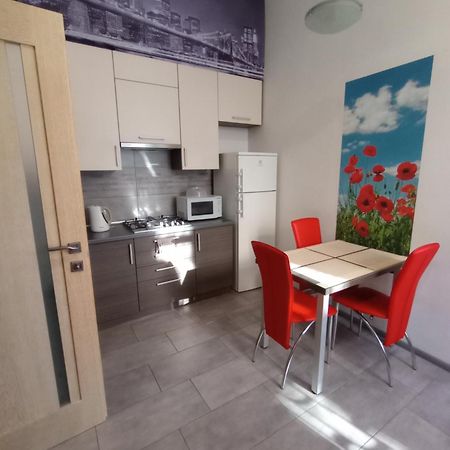 Apartment On Khorvatska Street Leopoli Esterno foto